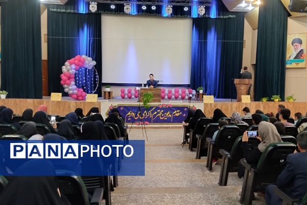 همایش دانش‌آموزی تربیت دینی و قرآنی در شیراز 