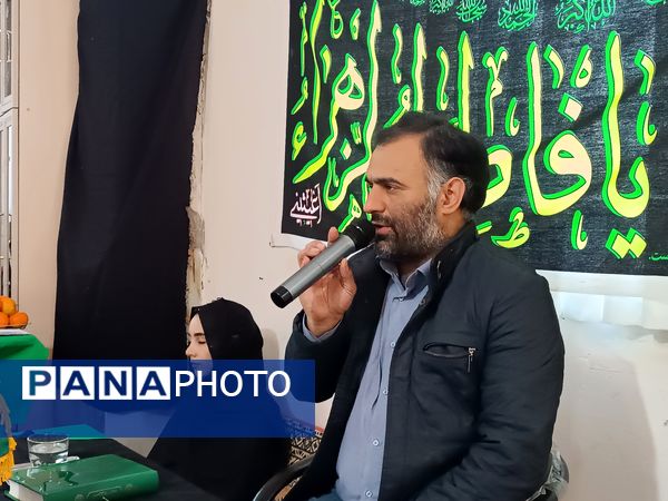 برگزاری برنامه‌ ویژه، به مناسبت ایام فاطمیه در امامزاده نیار اردبیل