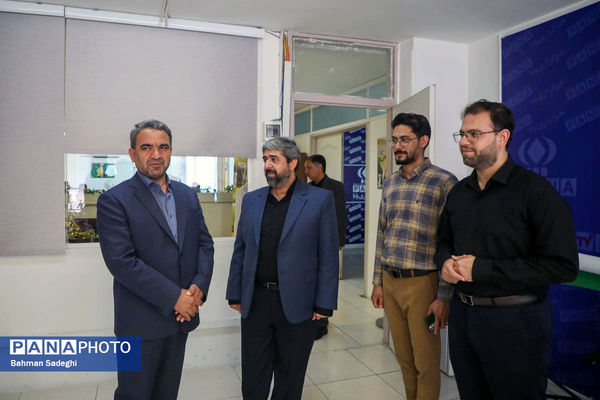 بازدید احمد محمودزاده معاون وزیر آموزش و پرورش از خبرگزاری پانا