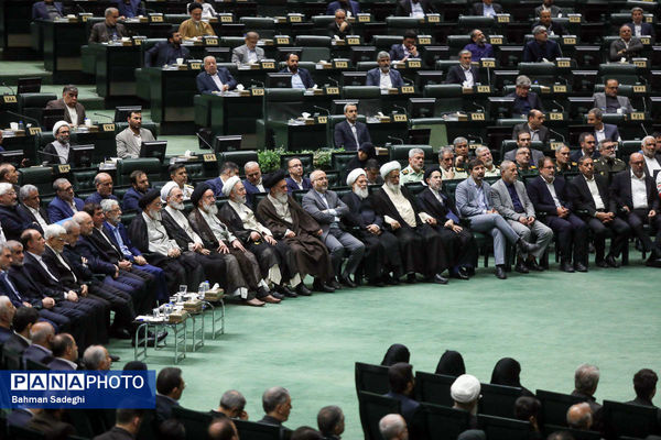 مراسم پاسداشت شهدای خدمت در مجلس