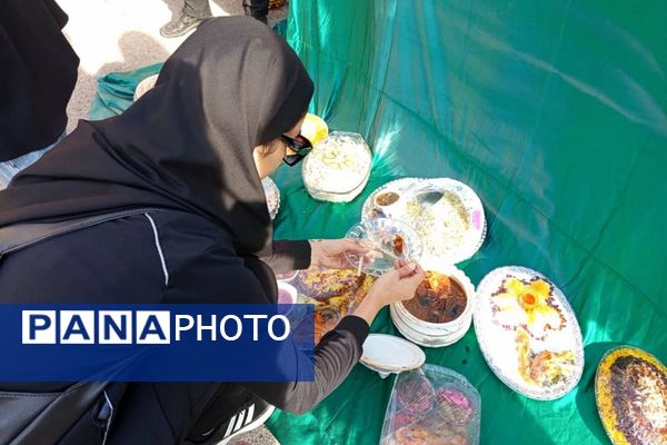 برگزاری المپیاد ورزشی دورن‌مدرسه‌ای در مدرسه حضرت خدیجه(س)بهارستان‌دو