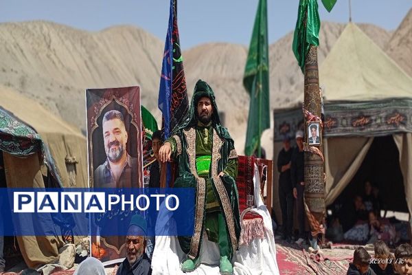 تعزیه خوانی در روز عاشورای حسینی در گلزار شهدای بار 