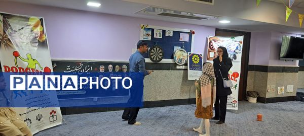 مسابقات دارت و طناب کشی در کتابخانه اندیشه شهرستان شیروان