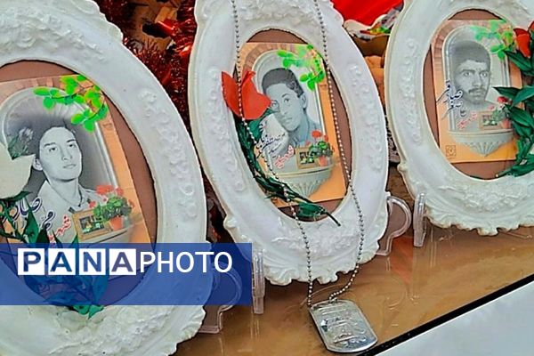 مراسم «لاله‌های روشن» در دبستان دکتر کیهانی 