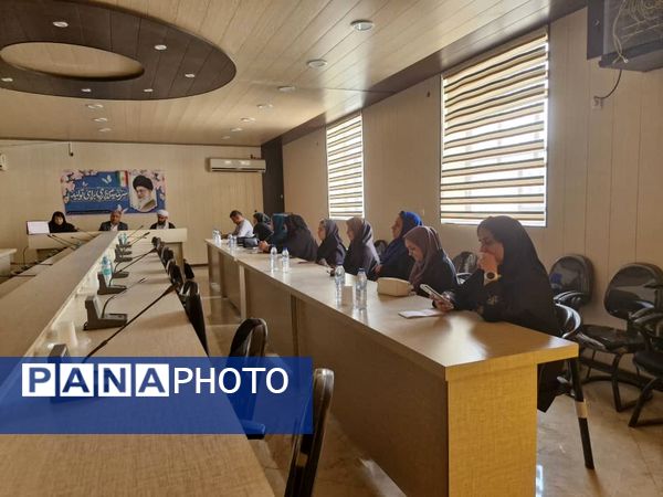دوره توانمندسازی پرورشیان مدارس غیردولتی قشم