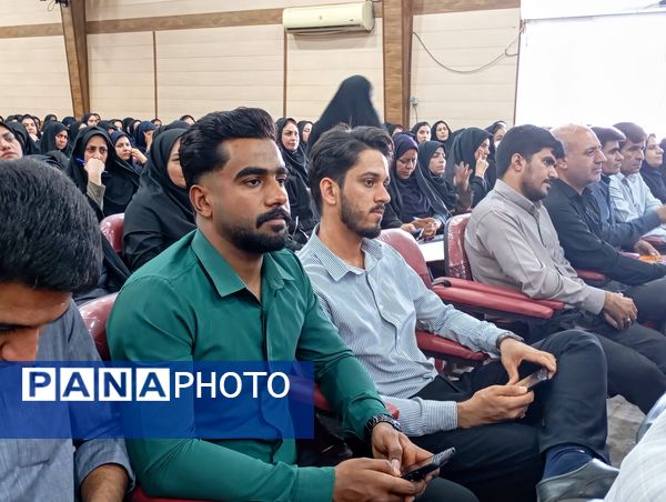 دوره ارزشیابی کیفی–توصیفی؛ گامی نو در مسیر توانمندسازی معلمان عنبرآباد