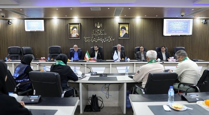 نشست تخصصی قائم مقام سازمان دانش‌آموزی با تشکل‌های پیشتازان در آذربایجان غربی