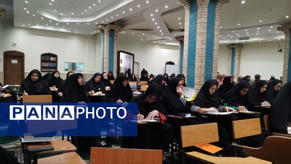 جلسه مدیران مدارس قطب شمال استان اصفهان