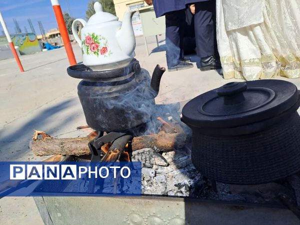 جشنواره بومی و محلی در دبیرستان سمیه شهرستان خاتم