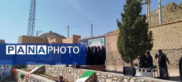  دبستان ناصرخسرو ندوشن نخستین دبستان سال روستایی ایران