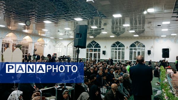 انس با قرآن در امامزاده سید حمزه