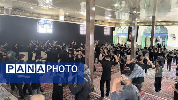 مراسم عزاداری و زنجیرزنی تاسوعای حسینی در شهر حسن آباد جرقویه علیا 