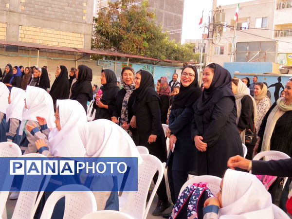 جشن شکوفه ها مدرسه ۱۷شهریور