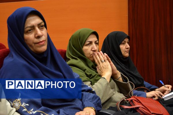 نشست فصلی مدیران «طرح رهیافت» در بهارستان‌دو