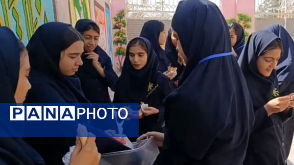 آیین برگزاری انتخابات شورای دانش آموزی در دبیرستان فرزانگان