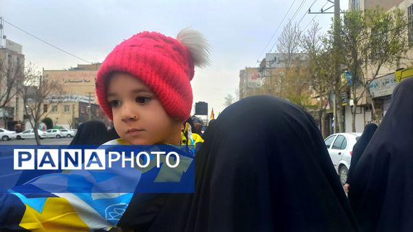 مردم ملارد در حمایت از آرمان‌های فلسطین به خیابان‌ها آمدند 