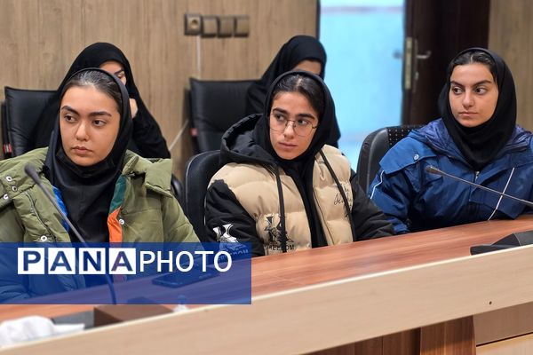 انتخابات انجمن های ورزشی دانش‌آموزی ناحیه دو بهارستان