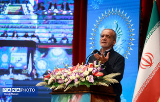  تاکید بر نقش معلم و مدرسه در ساختن آینده کشور