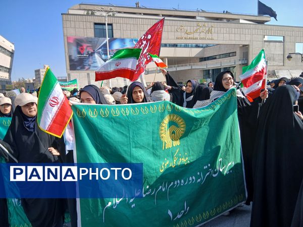 ۱۳ آبان،  روز آشکار ساختن ناتوانی استکبار 