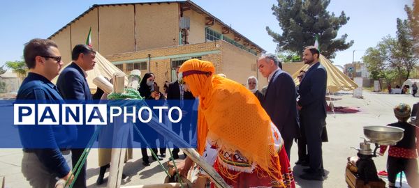 جشنواره هویت ملی کودکان در محل سالن ۱۳ آبان شیروان