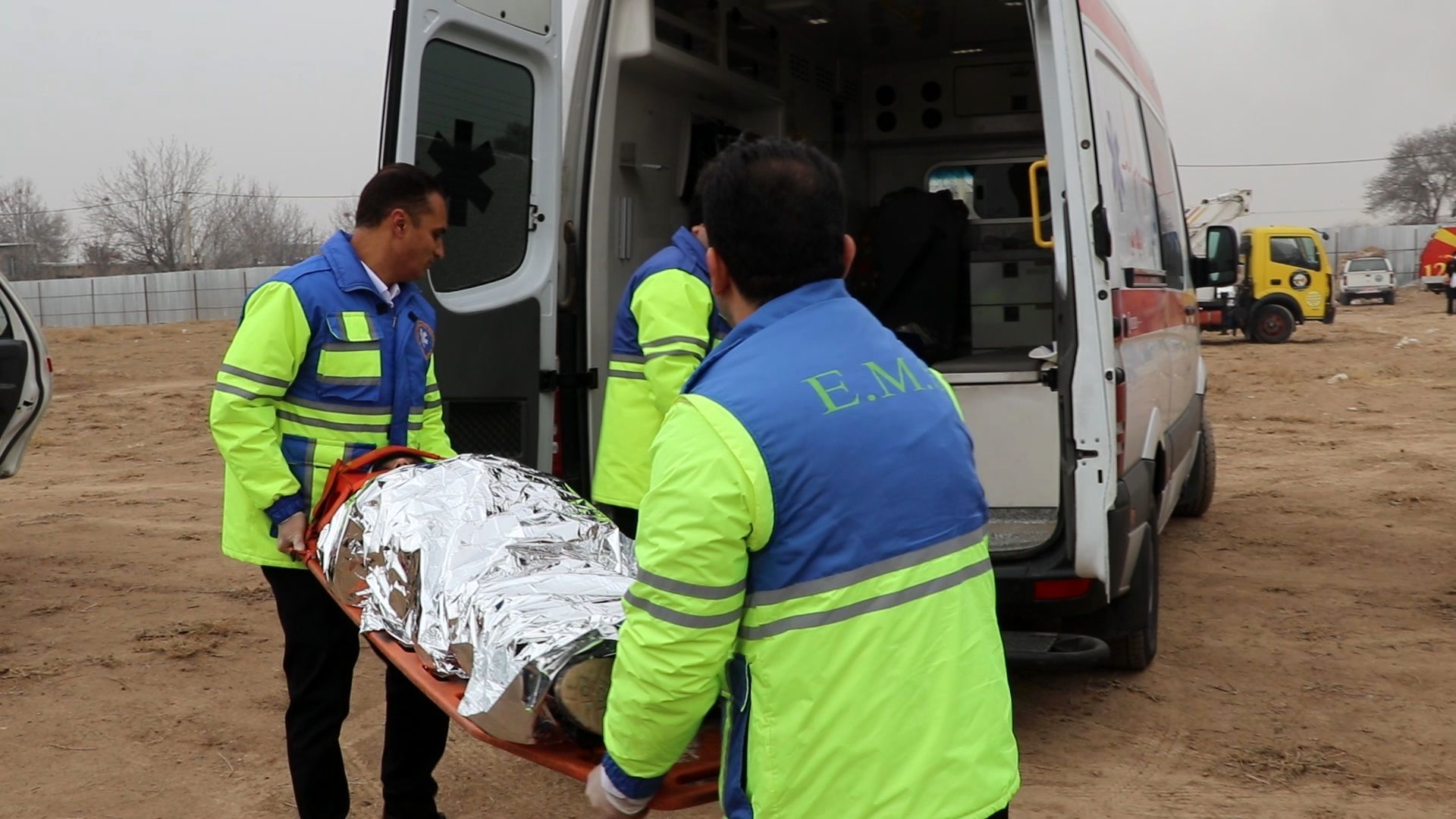 مانور زلزله با محوریت ارزیابی کمیته‌های بحران در سالروز زلزله بم در نظرآباد