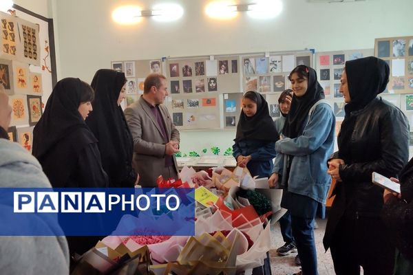 نمایشگاه ماها در هنرستان بصیرت آشخانه