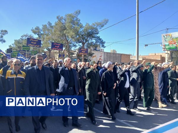 راهپیمایی پرشکوه مردم شهرستان خلیل‌آباد در سیزدهم آبان و گرامیداشت یوم‌الله ۱۳ آبان