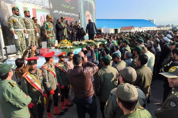 چهار ستاره‌ گمنام فاطمی