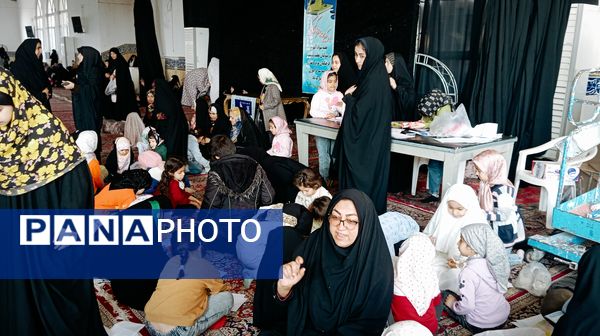 غرفه کودک در نمازجمعه کاشمر