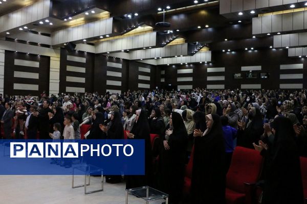 برگزاری جشن میلاد حضرت زهرا(س) در فرهنگسرای بعثت شهرداری صفادشت