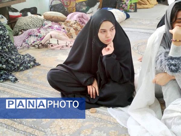 آینه‌های نور: لحظاتی سرشار از صمیمیت و گفتگو در اعتکاف دانش‌آموزی