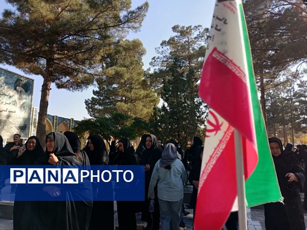 مراسم تشییع پیکر جانباز شهید علی فتح آبادی