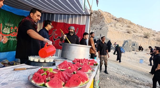 پیاده روی جاماندگان اربعین حسینی  روستای آبگرمک