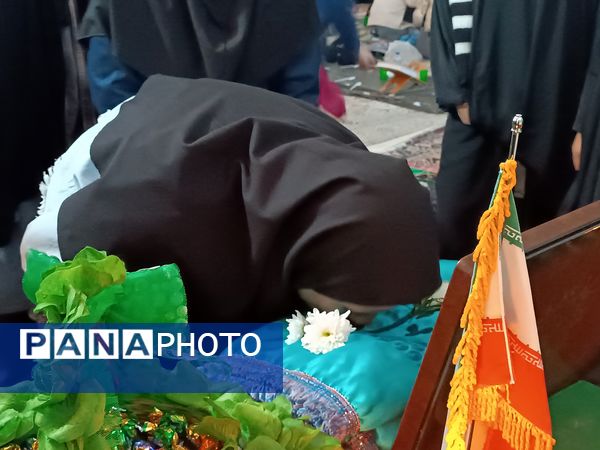 برگزاری برنامه‌ ویژه، به مناسبت ایام فاطمیه در امامزاده نیار اردبیل