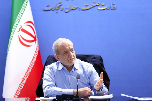 فرصت یک هفته‌ای رئیس جمهور برای ارائه برنامه عملیاتی بهره‌برداری بهینه از ظرفیت‌های دانشگاه‌های پیام نور و فرهنگیان