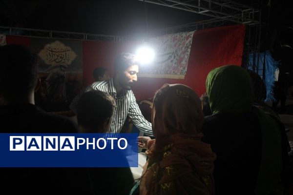 جشن و مهمانی کیلومتری عیدغدیرخم در بندرعباس