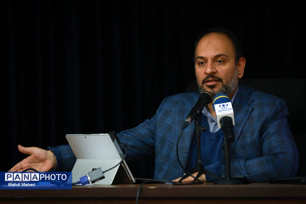 جلسه شورای اداری معاونت پرورشی و فرهنگی