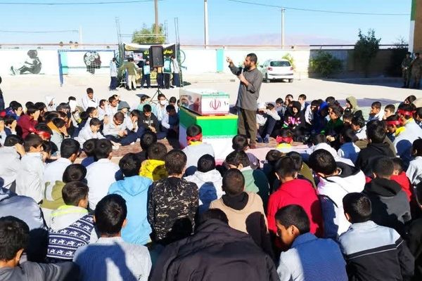 تشییع شهدای گمنام در مدارس یاسوج