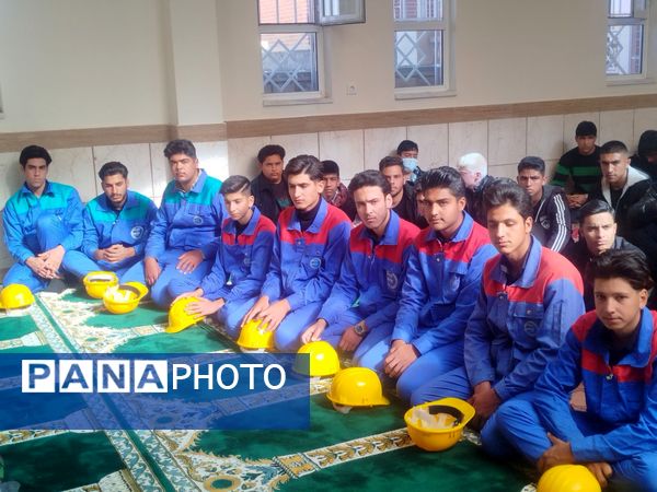 تشییع پیکر مطهر مهمانی متفاوت در زاوه