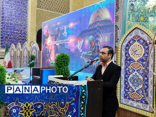  محفل انس با قرآن کریم در شهرستان بم 