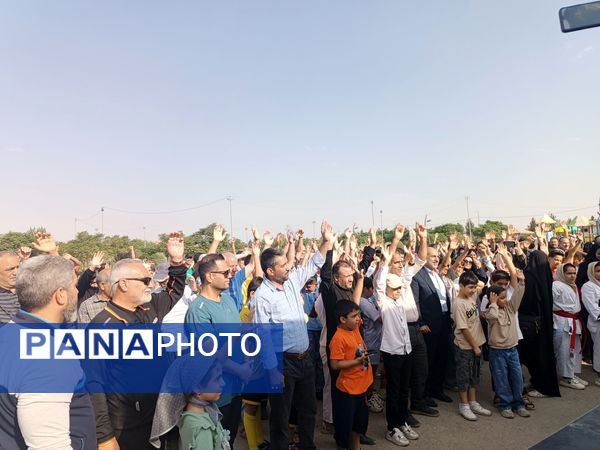 طرح پویا، شهر پویا با برگزاری  همایش پیاده روی خانوادگی در بوستان ورزش ملارد 