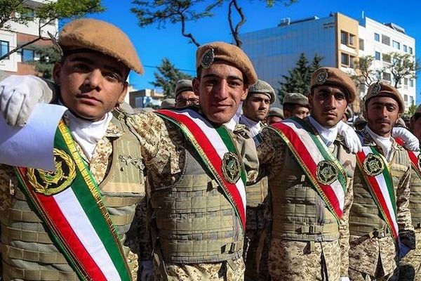 سربازان؛ نگهبانان اقتدار و امنیت ملی ایران هستند