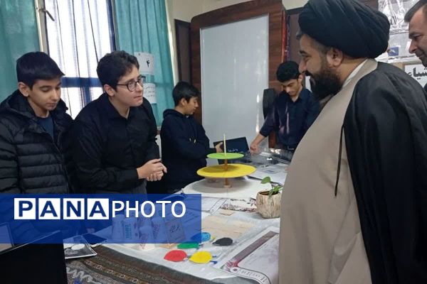 نمایشگاهی از دستاوردهای استعدادهای درخشان