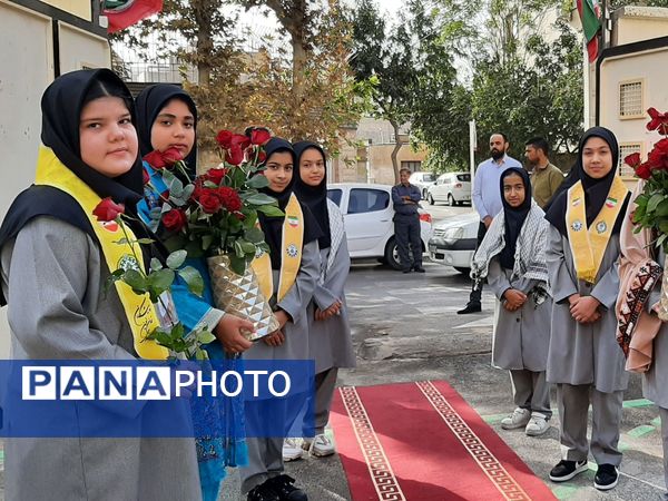 جشن جوانه‌ها ویژه دانش آموزان پایه هفتم در مدرسه حسن‌زاده اصفهانی ناحیه دو