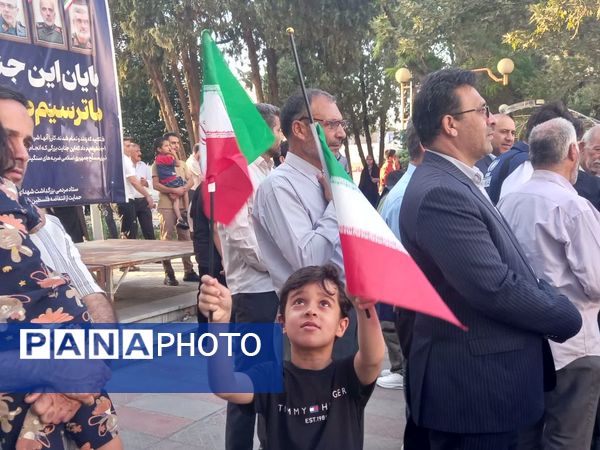 ملت ایران سکوت نخواهد کرد