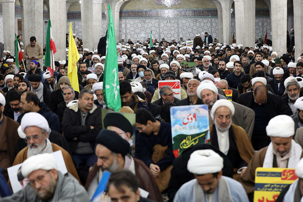 آیین بزرگداشت دهه بصیرت و مقاومت در قم