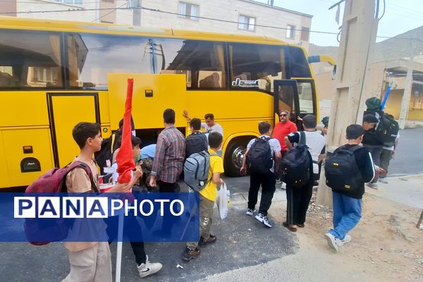 بزرگ مردان کوچک به سرزمین نور رهسپار شدند