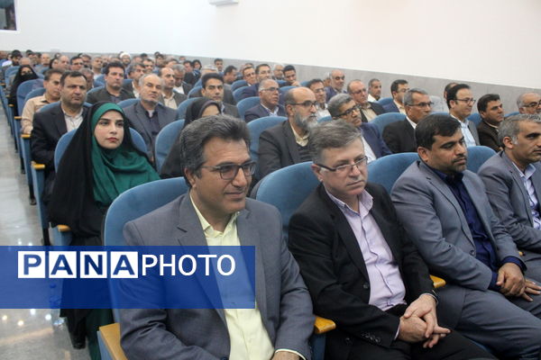 تکریم و معارفه مدیران‌کل آموزش و پرورش استان بوشهر