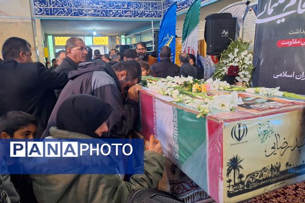 مراسم بزرگداشت سردار شهید حاج قاسم سلیمانی در گلزار شهدا شیراز 