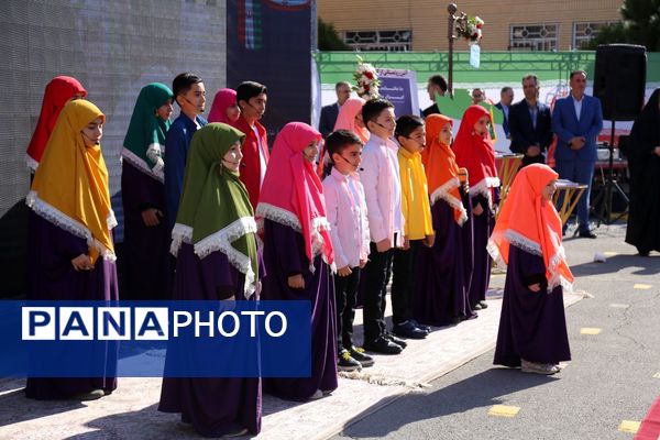 زنگ آغاز سال تحصیلی جدید در تبریز 
